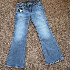 Silver Jeans Low Rise Flare in Classic Blue